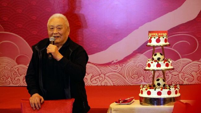 哈维在赛后接受采访时表示：现在的巴萨像没有灵魂，罗克可以为我们带来很多。